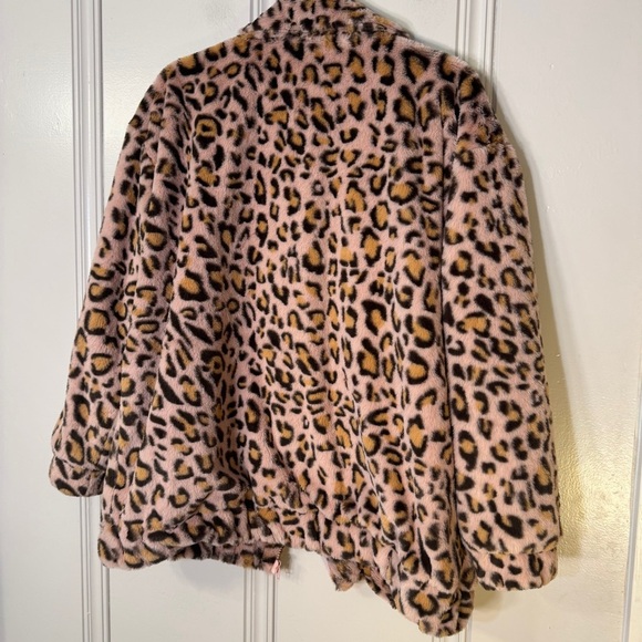 ANDTHEWHY Faux Fur Pink Leopard Print Jacket Coat Front Pockets Zip‎ Size Medium - Picture 11 of 12